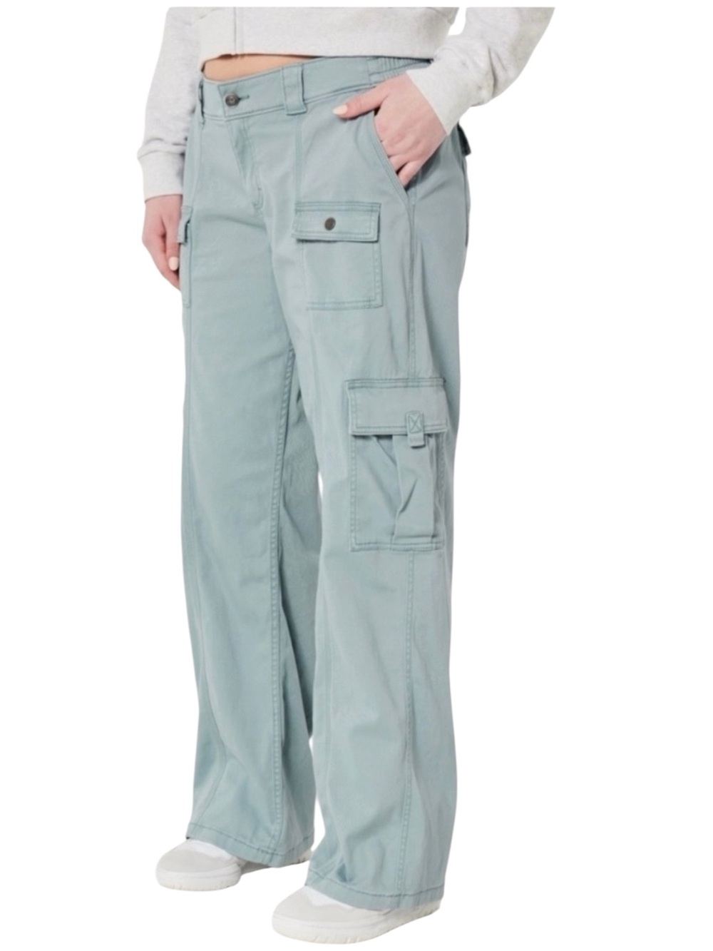 Hollister ladies Wide-Leg low rise light blue Cargo Pants 26r
